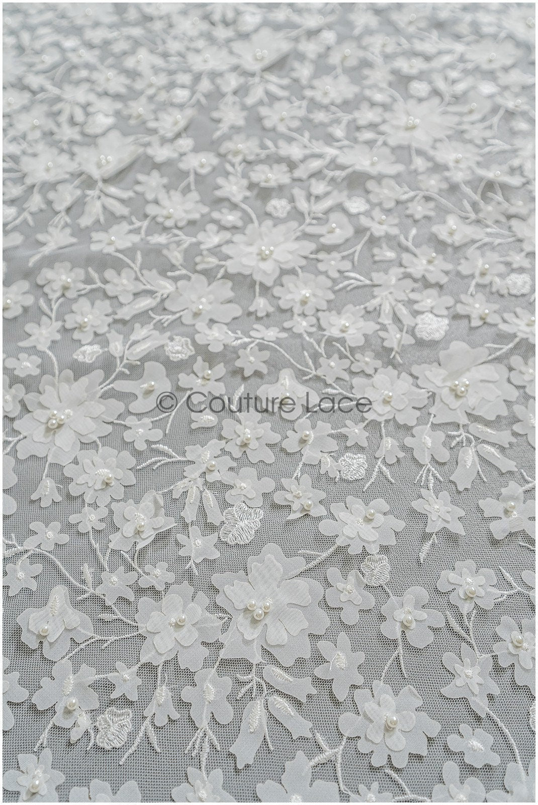 3D Blumen Brautspitzenstoff Off-White/ Braut Spitze Stoff mit Perlen/ Braut Spitzenstoff// L22-039