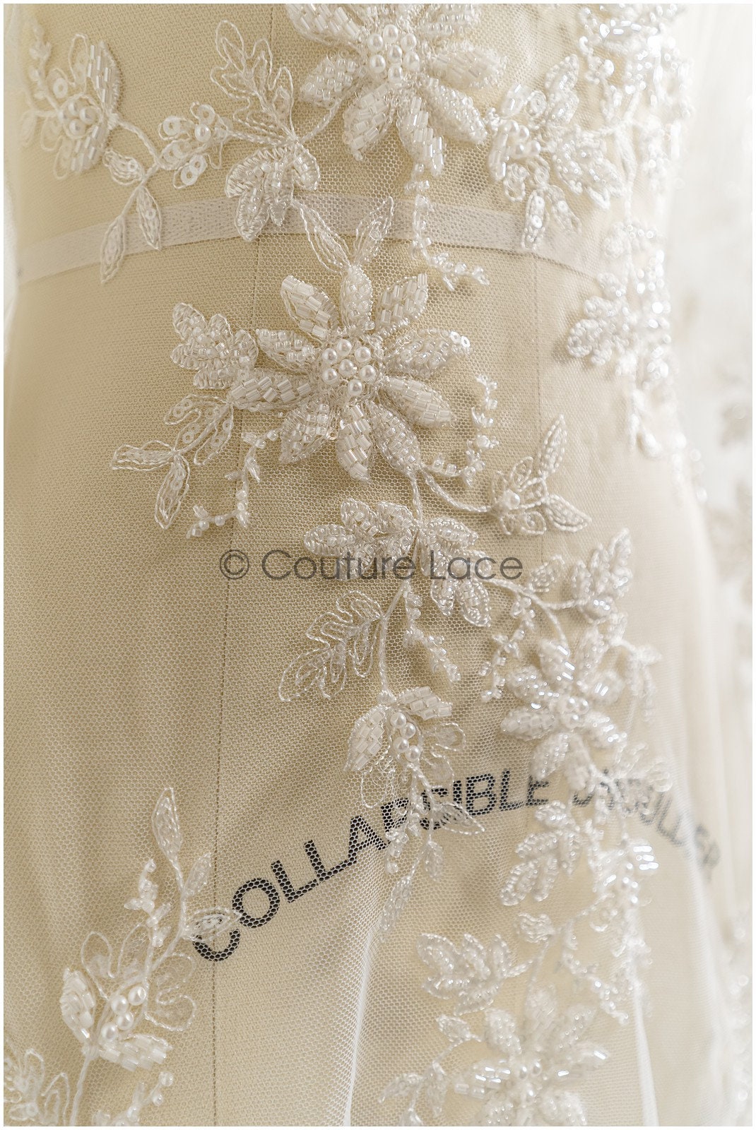 Schwerer Perlen Spitzenstoff Off-White/ Brautspitze mit Perlen & Pailletten/ Braut Spitze Stoff// L22-284B