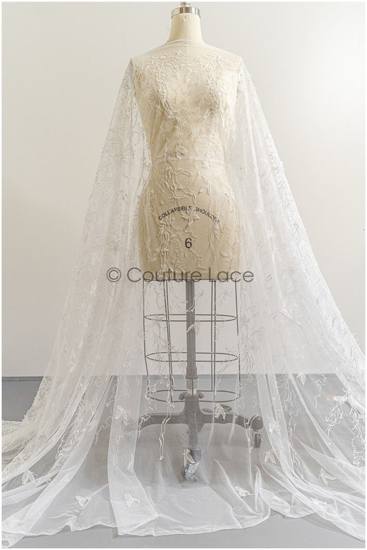 Tela de encaje en color marfil / Encaje de novia / Encaje floral romántico con lentejuelas / Tela de encaje para bodas // L22-290