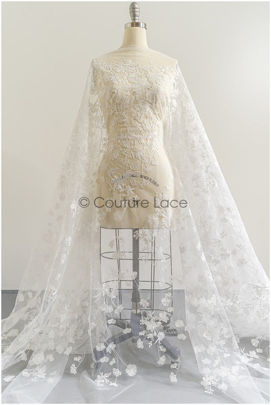Encaje nupcial con flores en color blanco roto / encaje para novia / encaje floral para boda / encaje de alta costura // L22-311B