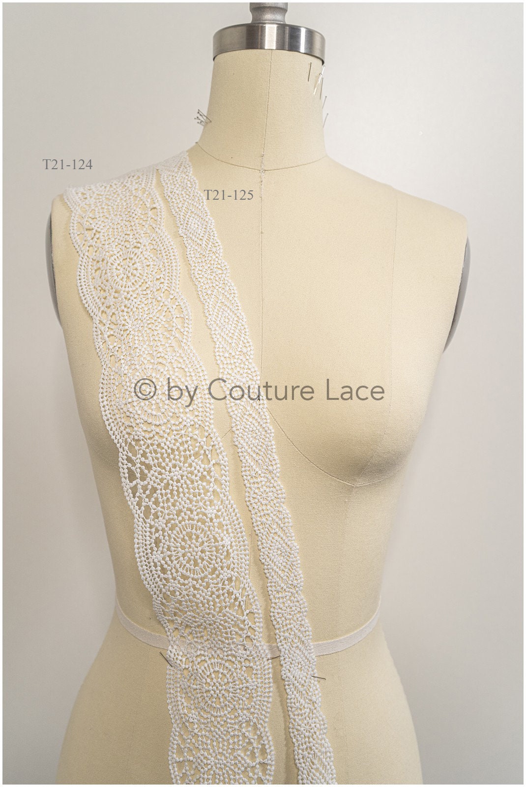 Boho lace trim off-white/ crocheted bridal lace/ guipure lace trim/ macrame lace// T21-125