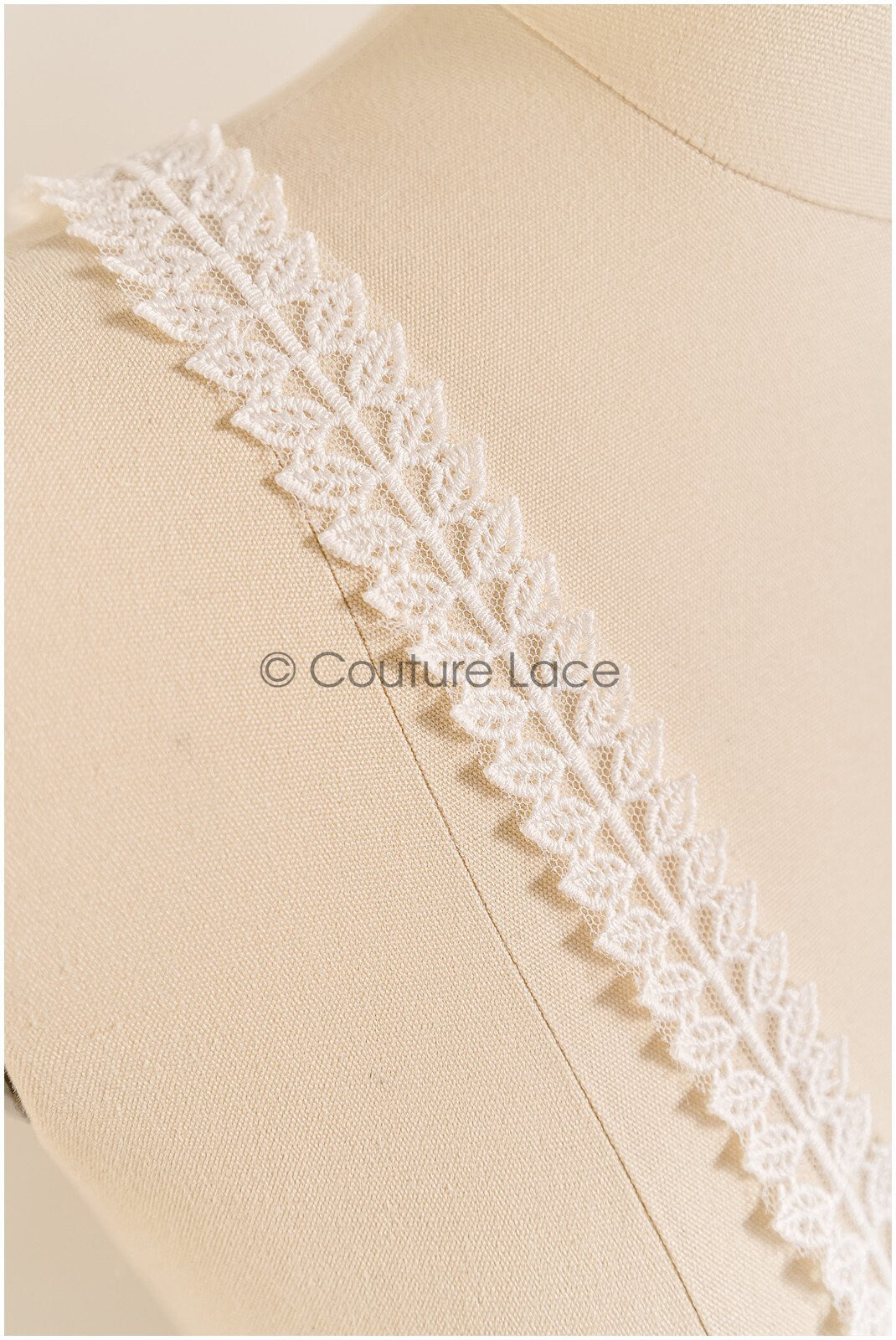 Leaf lace trim off-white/ boho lace trim/ embroidered bridal lace/ lace veil trim// T22-073CO