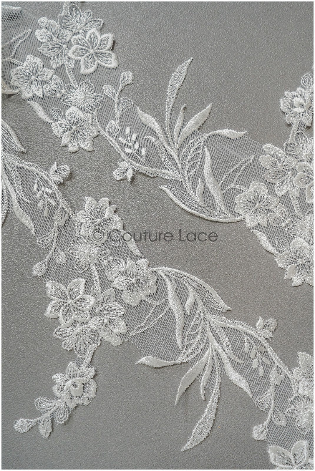 Romantic lace trim off-white/ wedding dress lace trim/ embroidered lace trim// T21-152