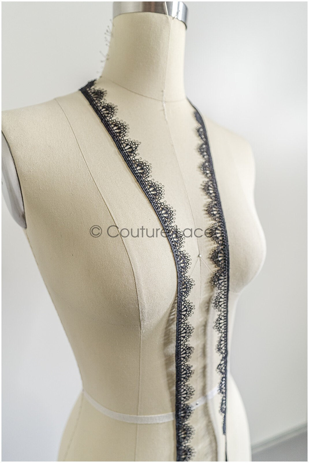 5yds Boho Lace Trim Black/ Crocheted Lace Trim/ Boho Guipure Lace Trim// T22-164
