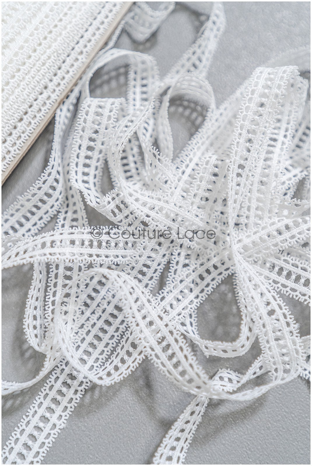 5yds Boho Crochet Lace Off-White/ Bridal Lace Trim/ Guipure Lace Trim/ Lace Veil// T22-168