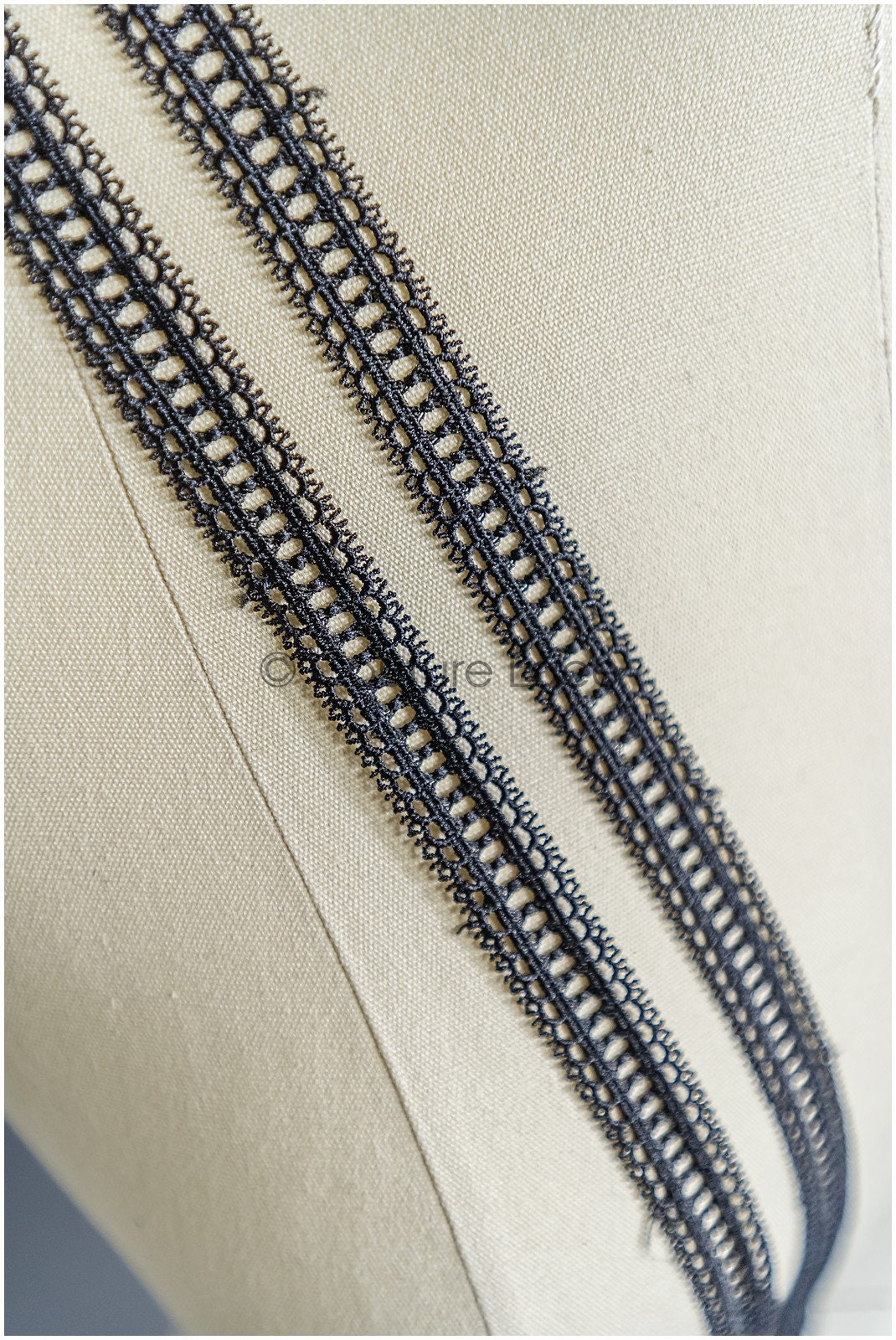 5yds Boho Crochet Lace Trim Black/ Crocheted Lace Trim/ Guipure Lace// T22-167
