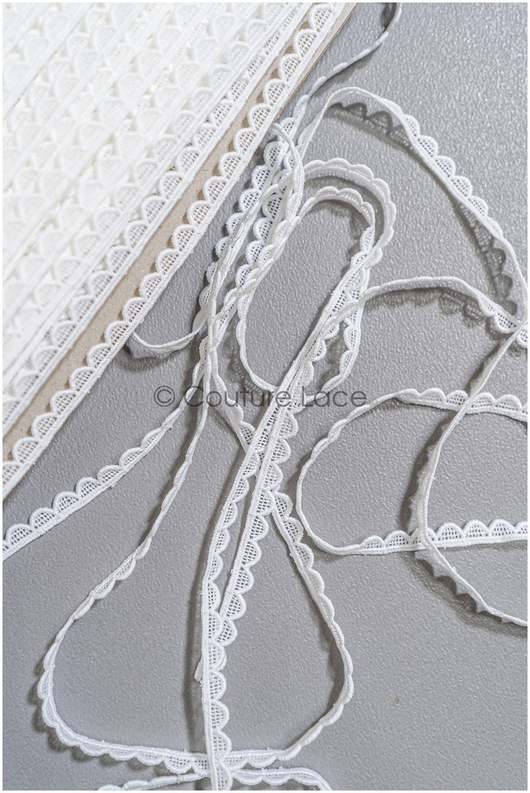 5yds Boho lace trim off-white/ wedding dress lace trim/ crocheted bridal lace/ macrame lace// T22-172