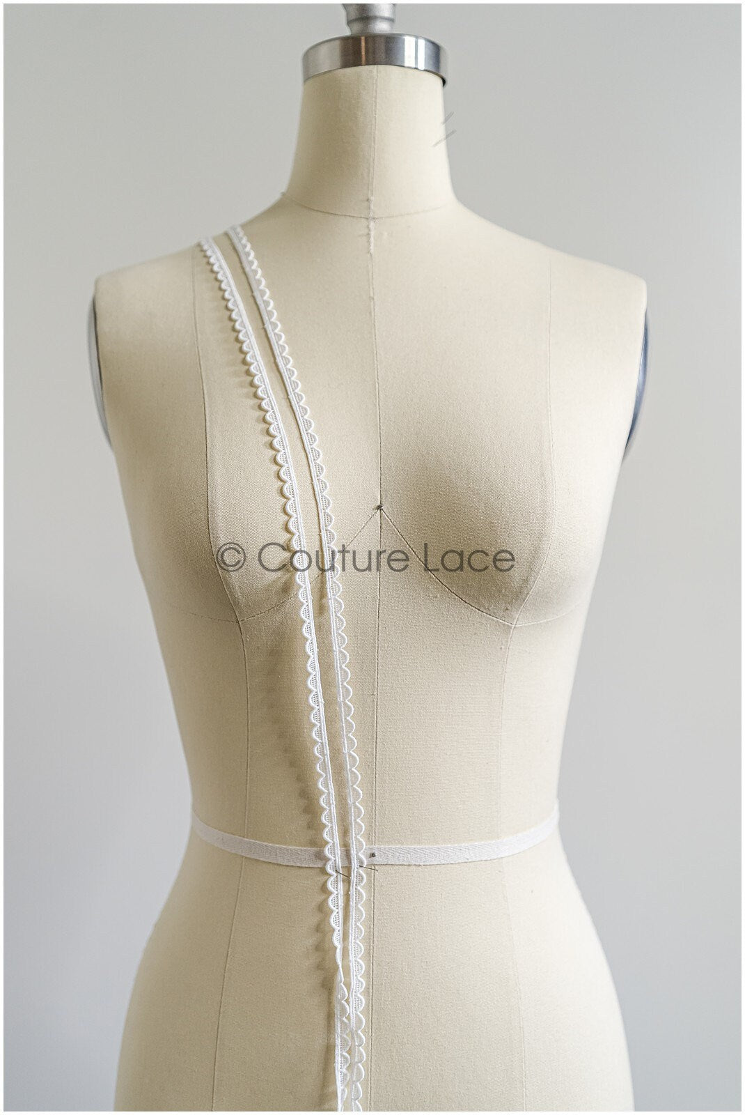 5yds Boho lace trim off-white/ wedding dress lace trim/ crocheted bridal lace/ macrame lace// T22-172