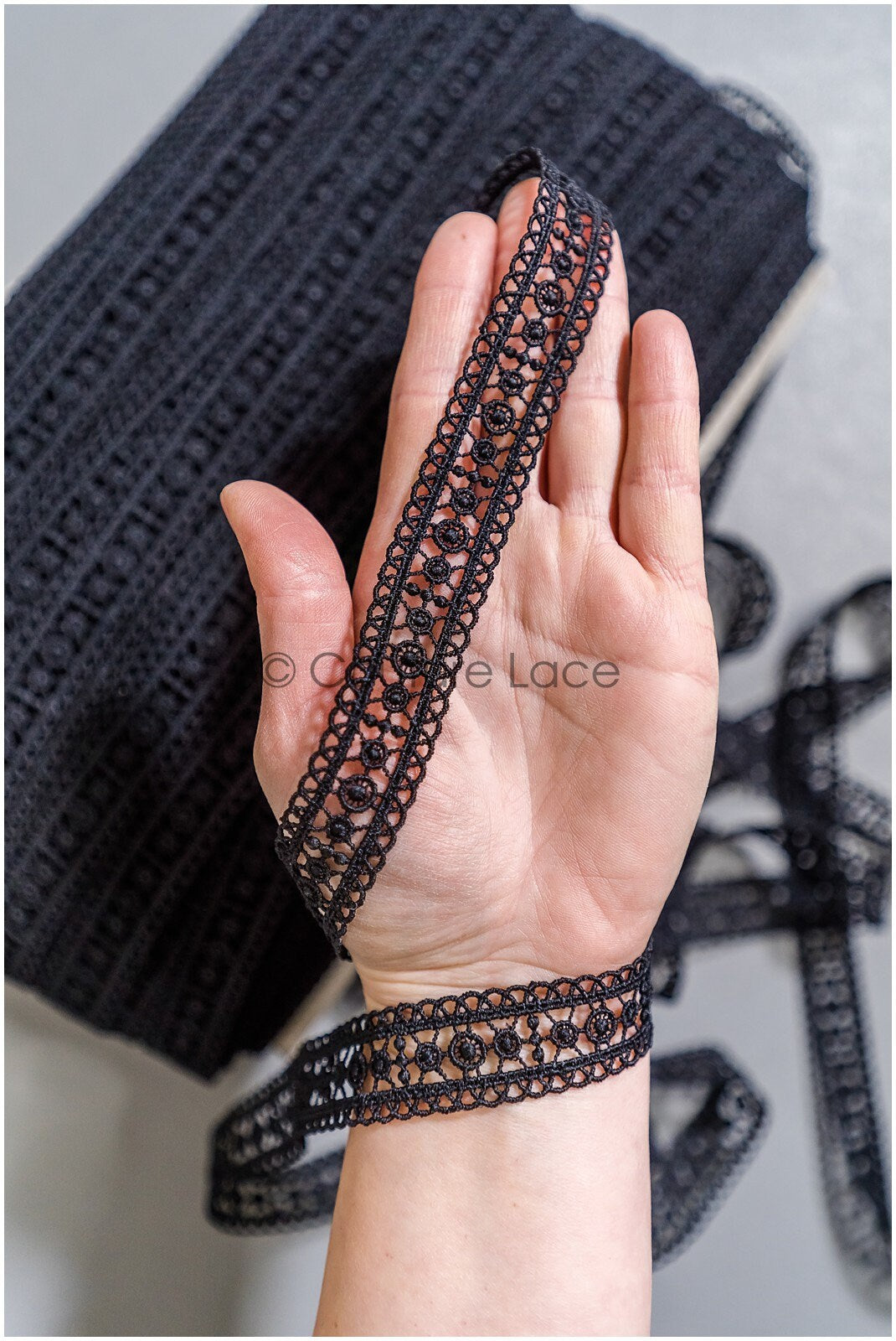 5yds Black Boho Lace Trim/ Guipure Lace Trim/ Crocheted Bridal Lace Trim// T22-174