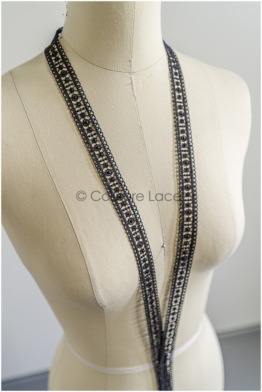 5yds Black Boho Lace Trim/ Guipure Lace Trim/ Crocheted Bridal Lace Trim// T22-174