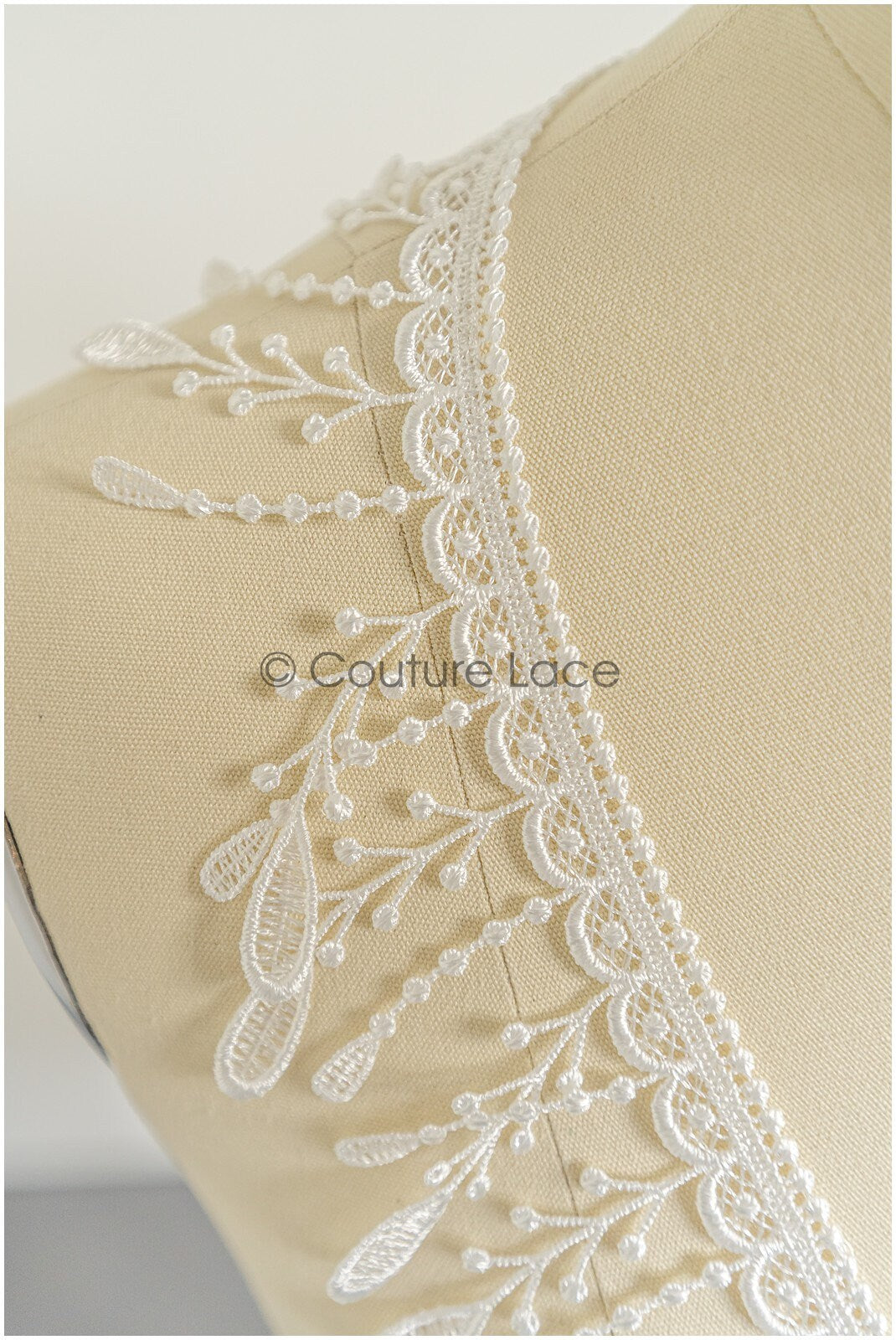 5yds Fringe Boho Lace Trim/ Off-White Crocheted Lace Trim/ Bridal Guipure Lace// T22-181