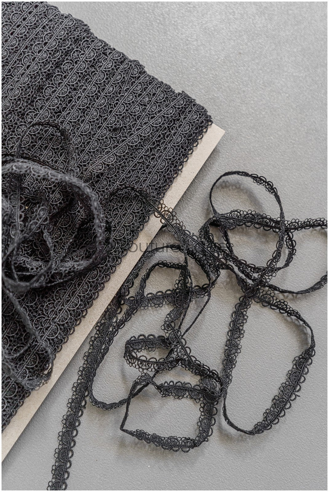 4yds Boho lace trim crocheted black/ bridal guipure lace trim/ wedding veil lace trim// T22-188