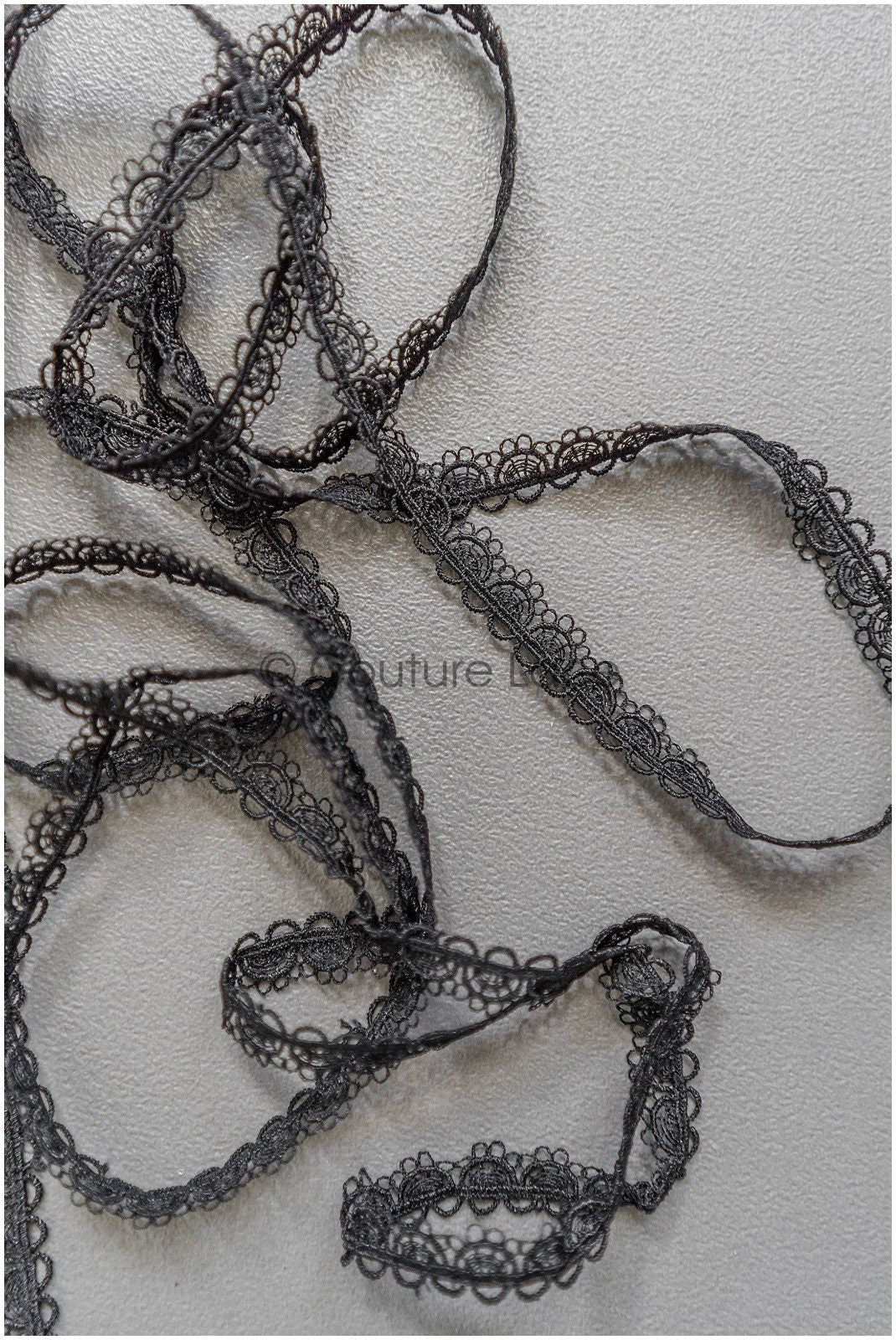 4yds Boho lace trim crocheted black/ bridal guipure lace trim/ wedding veil lace trim// T22-188