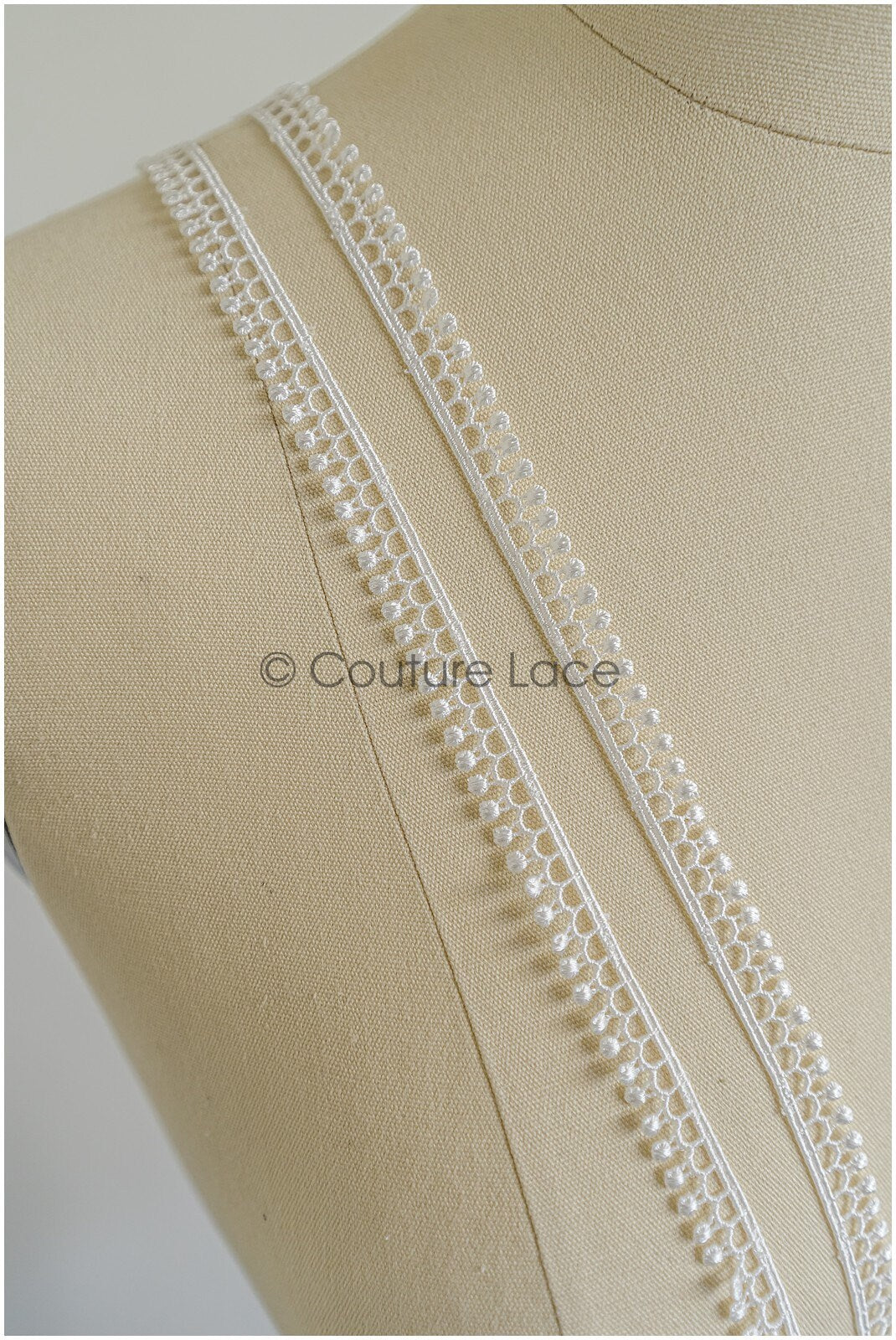 4yds Boho lace trim off-white/ geometric lace trim/ bridal guipure lace// T22-190