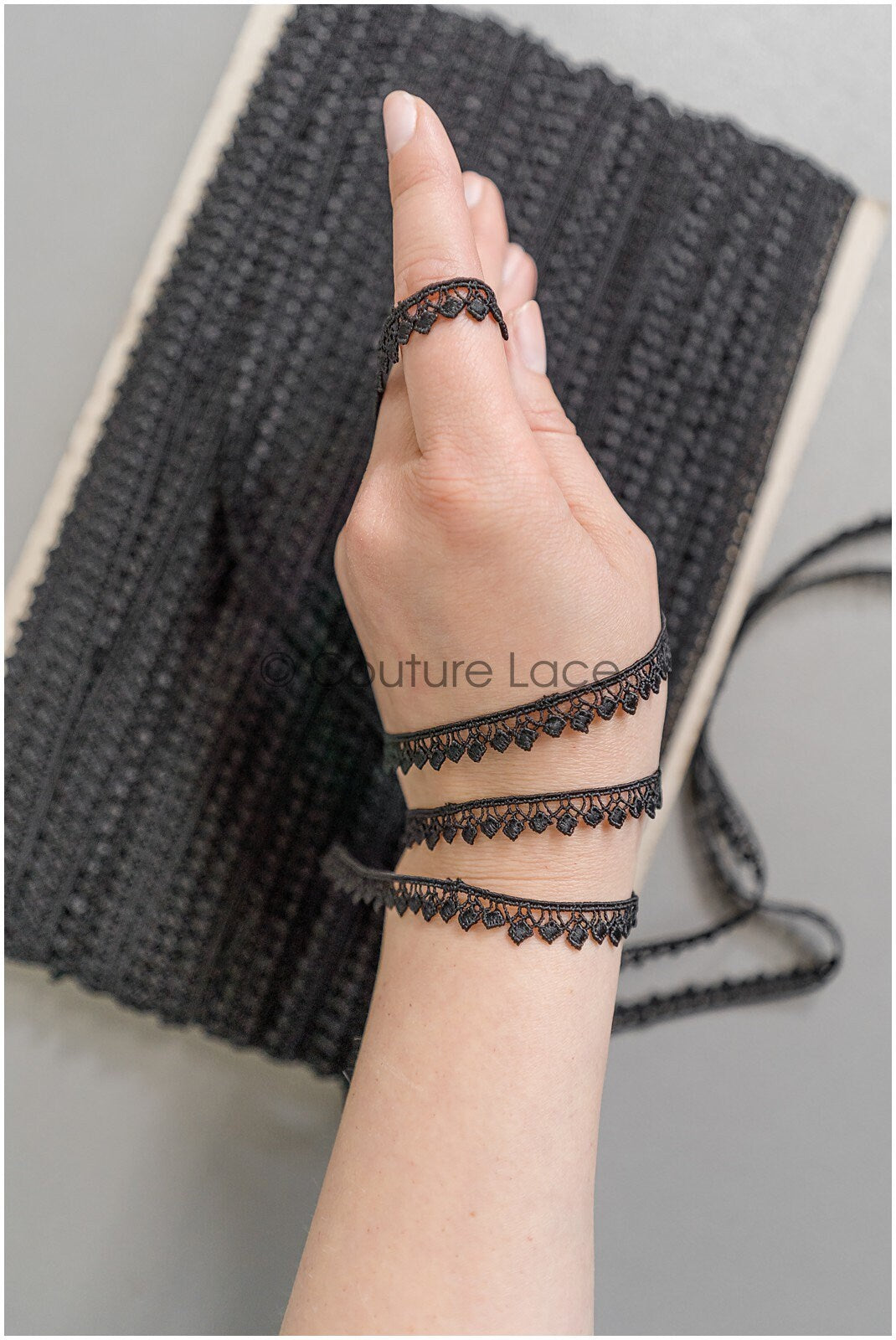 4yds boho lace trim/ black lace trim/ bridal guipure lace trim/ lace trimming// T22-195