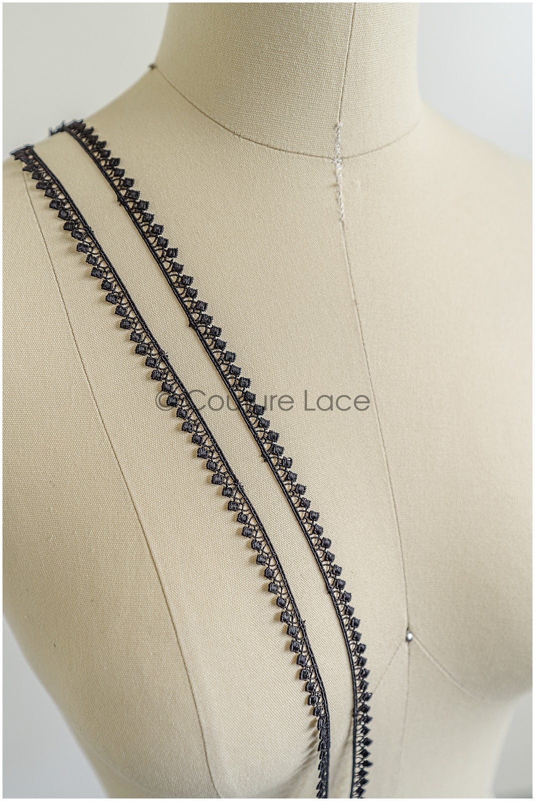 4yds boho lace trim/ black lace trim/ bridal guipure lace trim/ lace trimming// T22-195