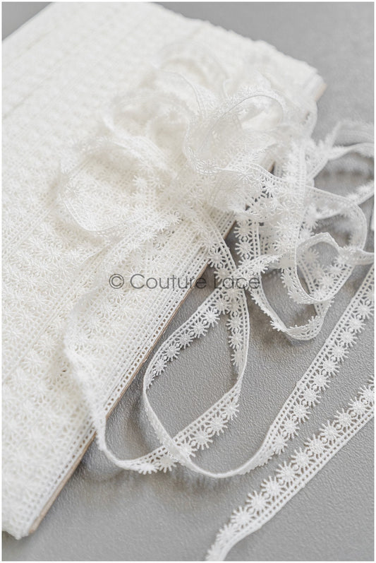 4yds Boho Crochet Lace Trim/ Off-White Lace Trim/ Bridal Guipure Lace Trim/ Snowflake Lace// T22-198