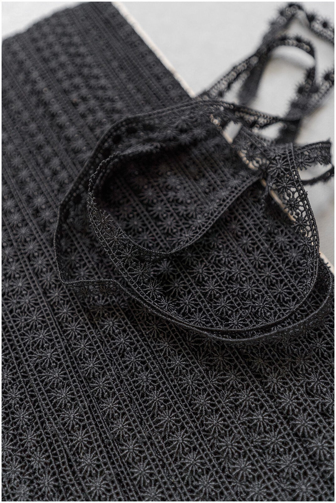 4yds Boho Crochet Lace Trim/ Black Lace Trim/ Bridal Guipure Lace Trim/ Black Lace// T22-199