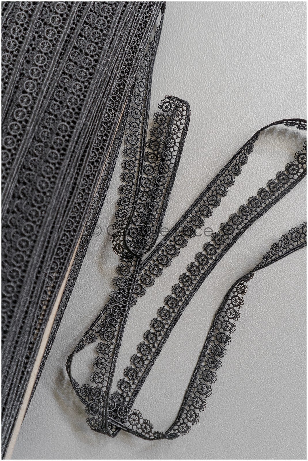4yds Boho Lace Trim Black/ geometric lace trim / Guipure lace trim/ evening dress lace // T22-201