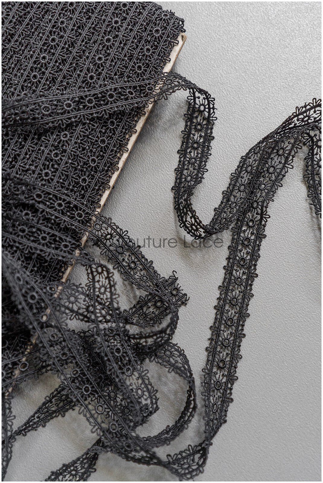 4yds Boho Lace Trim Black/ crocheted lace trim/ bridal guipure lace trim/ lace veil// T22-203