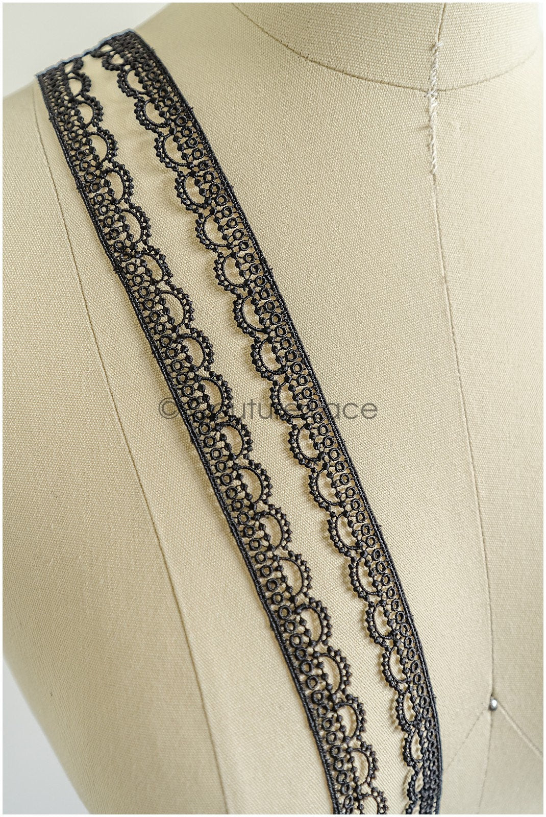 4yds Boho Lace Trim Black/ Crocheted Lace Trim/ Bridal Guipure Lace Trim// T22-208