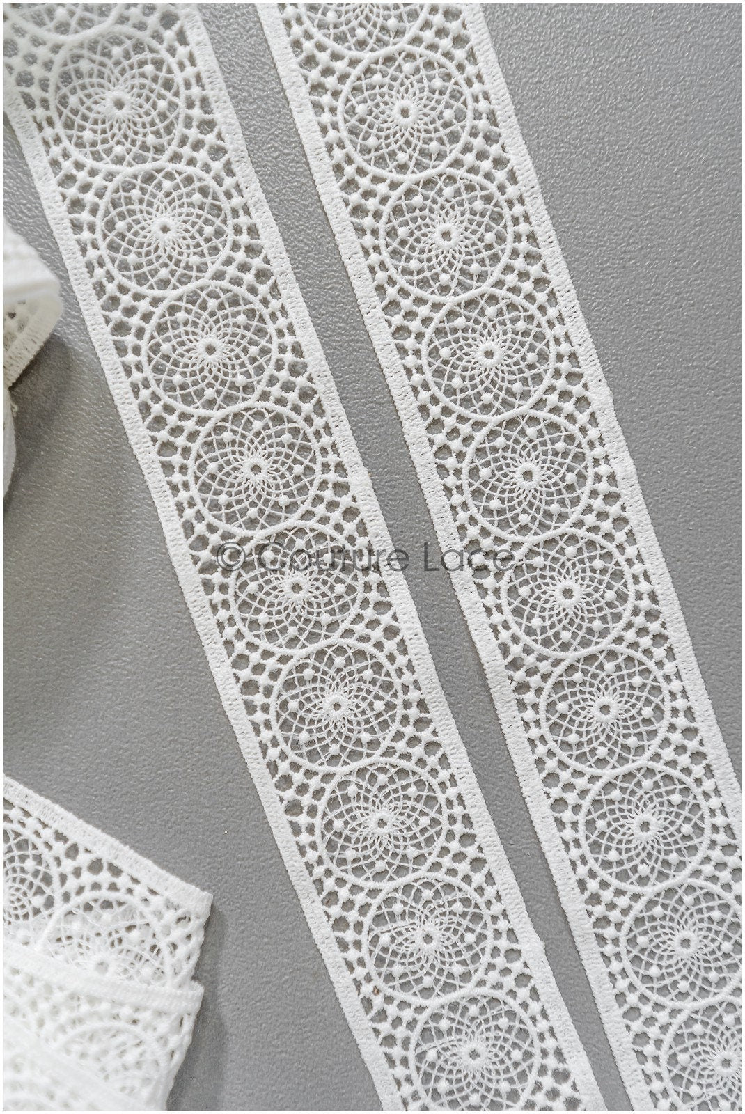 4yds Boho Lace Trim Off-White/ Bridal Lace Trim/ Crocheted Lace/ Lace Trim/ Dreamcatcher Lace Trim// T22-211