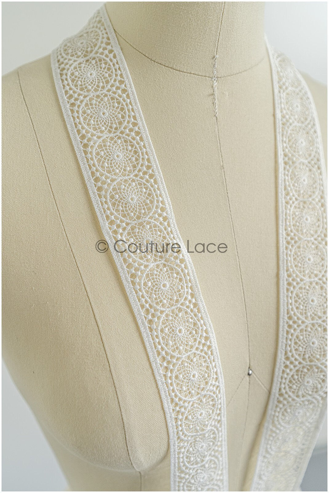 4yds Boho Lace Trim Off-White/ Bridal Lace Trim/ Crocheted Lace/ Lace Trim/ Dreamcatcher Lace Trim// T22-211