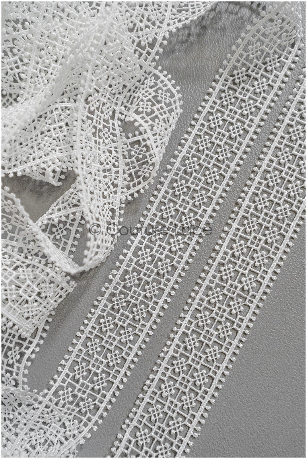 4yds Boho Lace Trim Off-White/ Crocheted Lace/ Bridal Lace/ Guipure Lace Trim/ Dot Lace Trim// T22-213