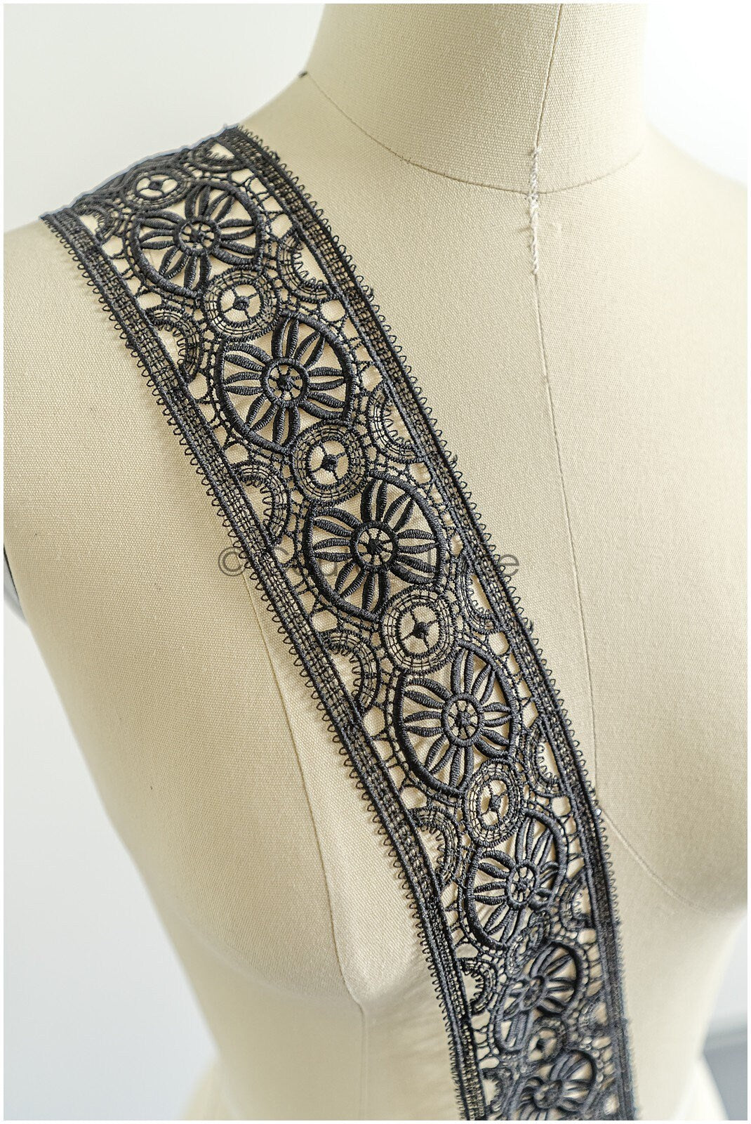 4yds / black boho crochet lace / geometric lace trim / bridal guipure lace trim / black lace // T22-215