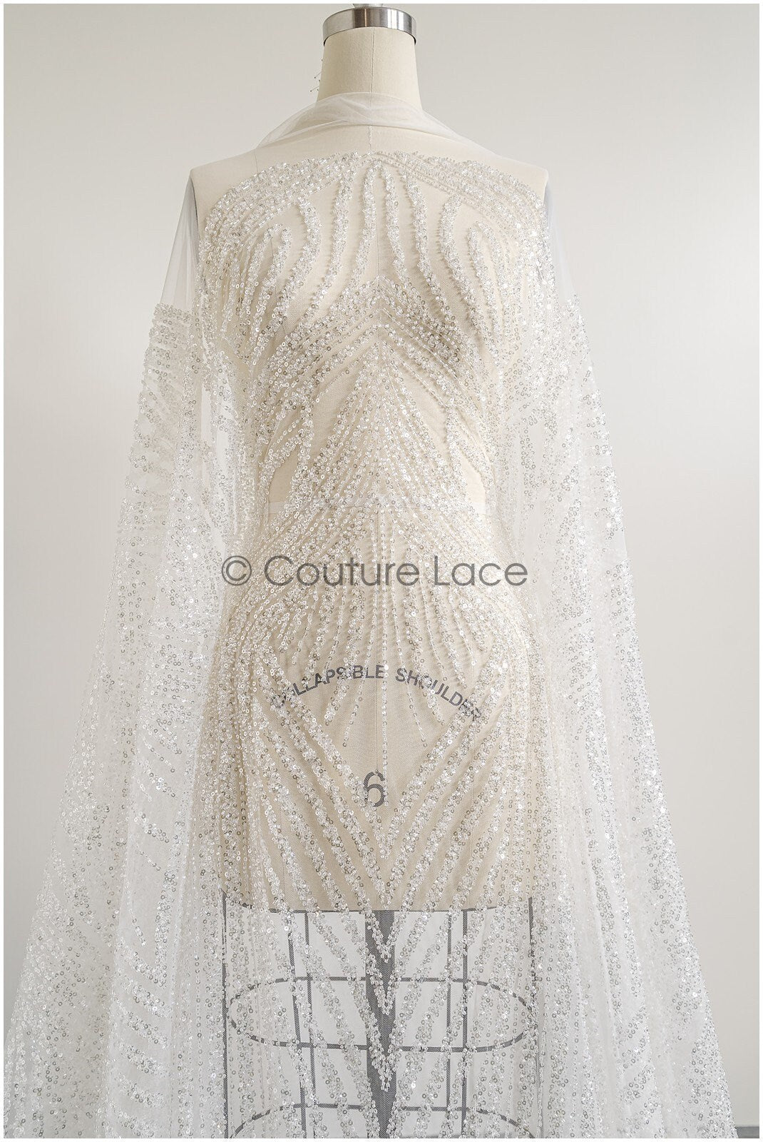 Schwere Perlen Brautspitze Off-White/ Couture Spitzenstoff mit Perlen/ schwere Hochzeitsspitze/ Brautspitze Stoff// L22-099