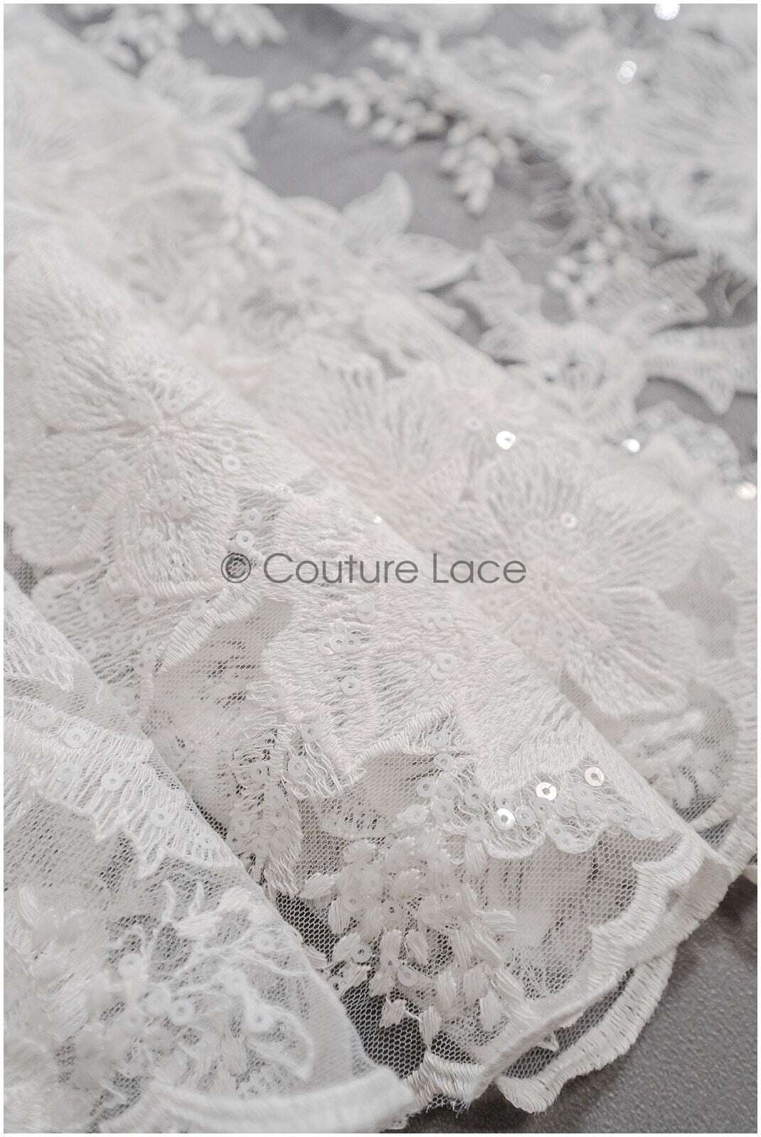 Florale Braut Spitze Off-White/ Brautspitze mit Blumen/ florale Hochzeit Spitze/ Couture Spitze// L22-425