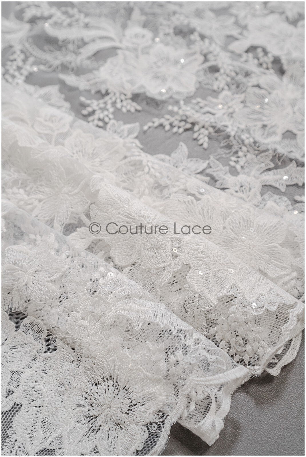 Florale Braut Spitze Off-White/ Brautspitze mit Blumen/ florale Hochzeit Spitze/ Couture Spitze// L22-425