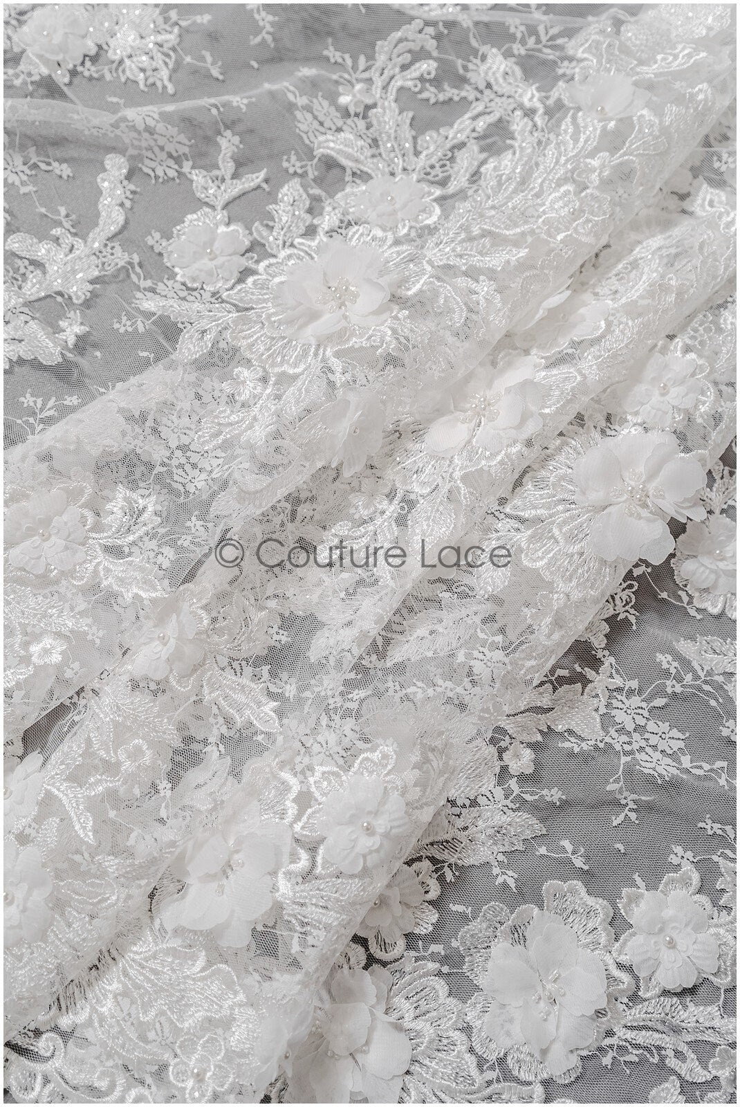 Perlen Spitze Stoff mit 3D Blumen/ Couture Spitzenstoff Off-White/ Braut Spitzenstoff/ Perlen Spitze// L22-426