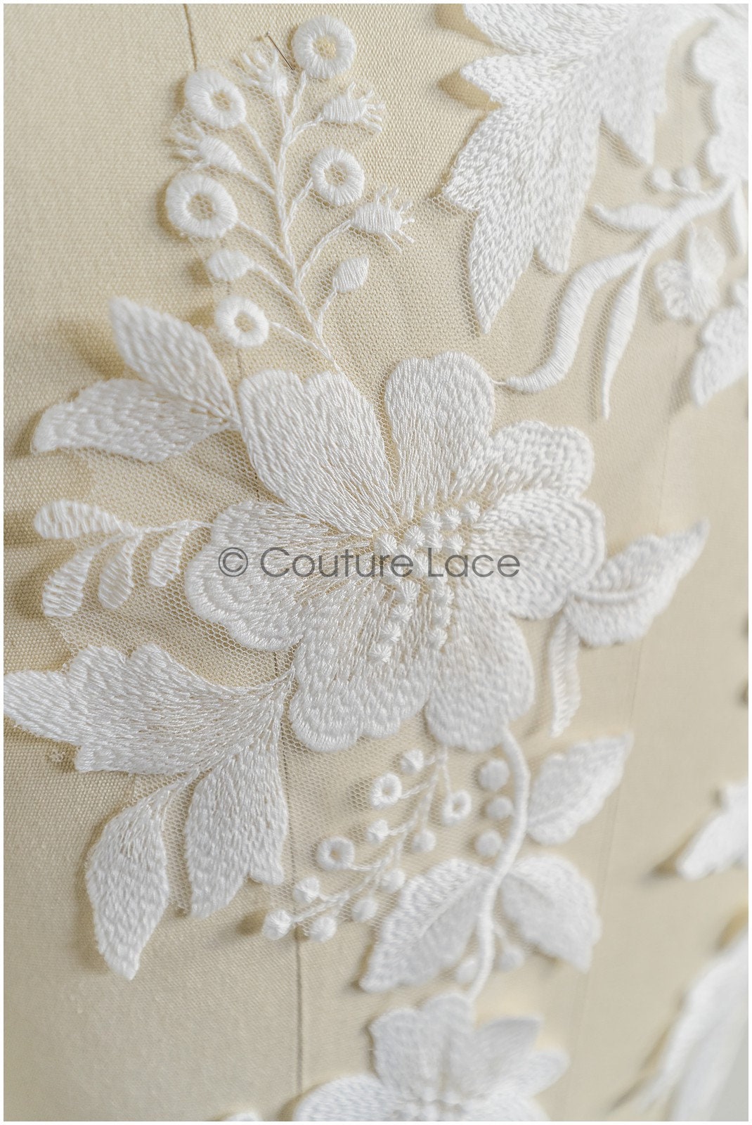 romantischer Wildblumen Spitzen Aufnäher / Wildblumen Applikation / Hochzeitskleid Spitzenapplikation / Braut Wildblumen Applikationen// A22-282