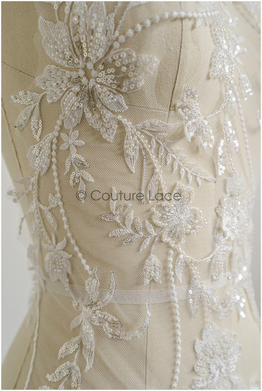 romantischer Blumen-Spitzenaufnäher / Baumwollblumen Applikation / Hochzeitskleid Spitzenapplikation / Brautblumen Applikation// A22-264