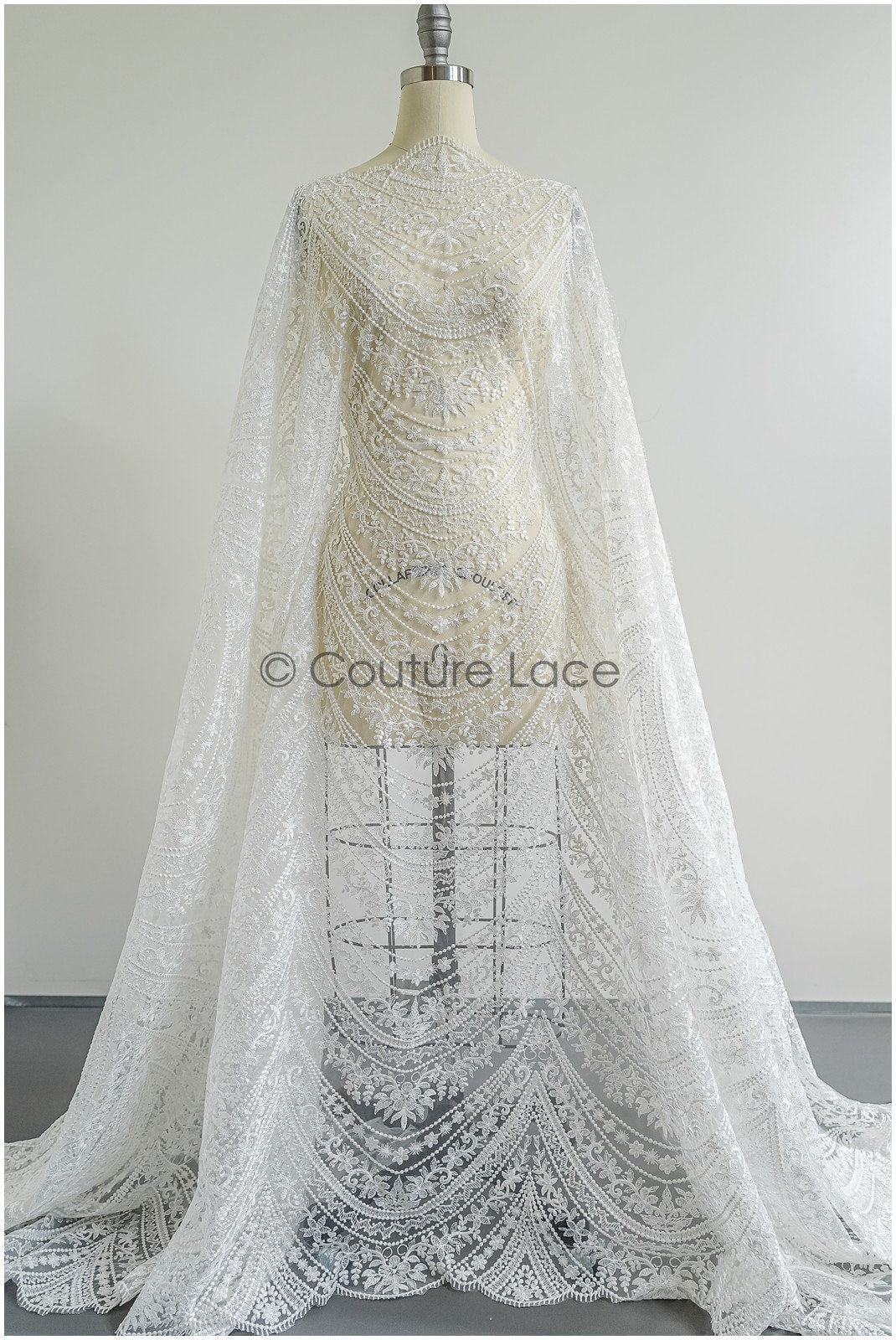 Romantischer Braut Spitzenstoff Off-White/ Boho Couture Spitzenstoff/ Braut Spitze// L22-430