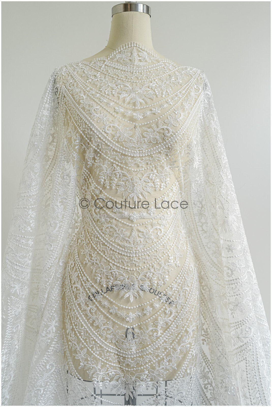 Romantischer Braut Spitzenstoff Off-White/ Boho Couture Spitzenstoff/ Braut Spitze// L22-430