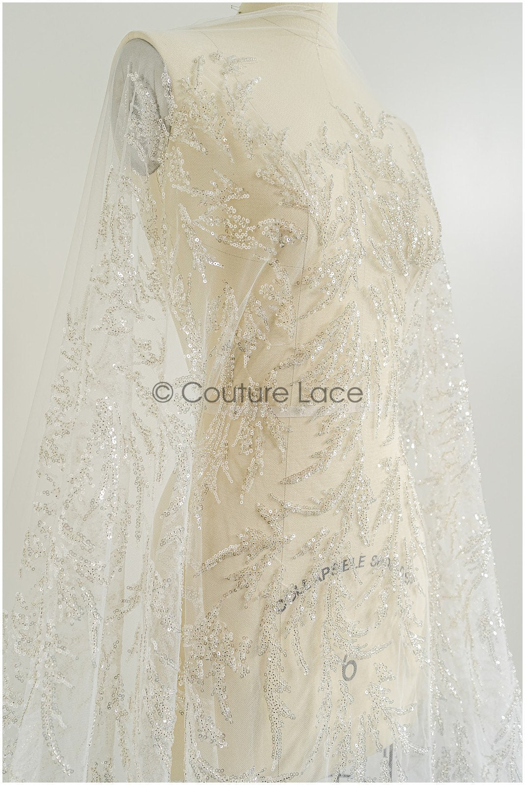 Schwere Perlen Brautspitze Silber/ Couture Spitzenstoff/ Perlenhochzeitsspitze mit Silberperlen// L22-445