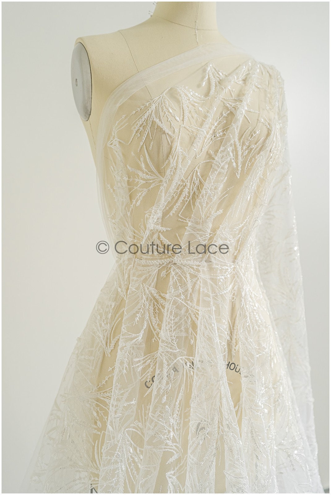 Perlen Braut Spitze Off-White/ Perlen Spitzenstoff/ Perlen Btrautspitze Stoff/ Couture Spitze// L22-446