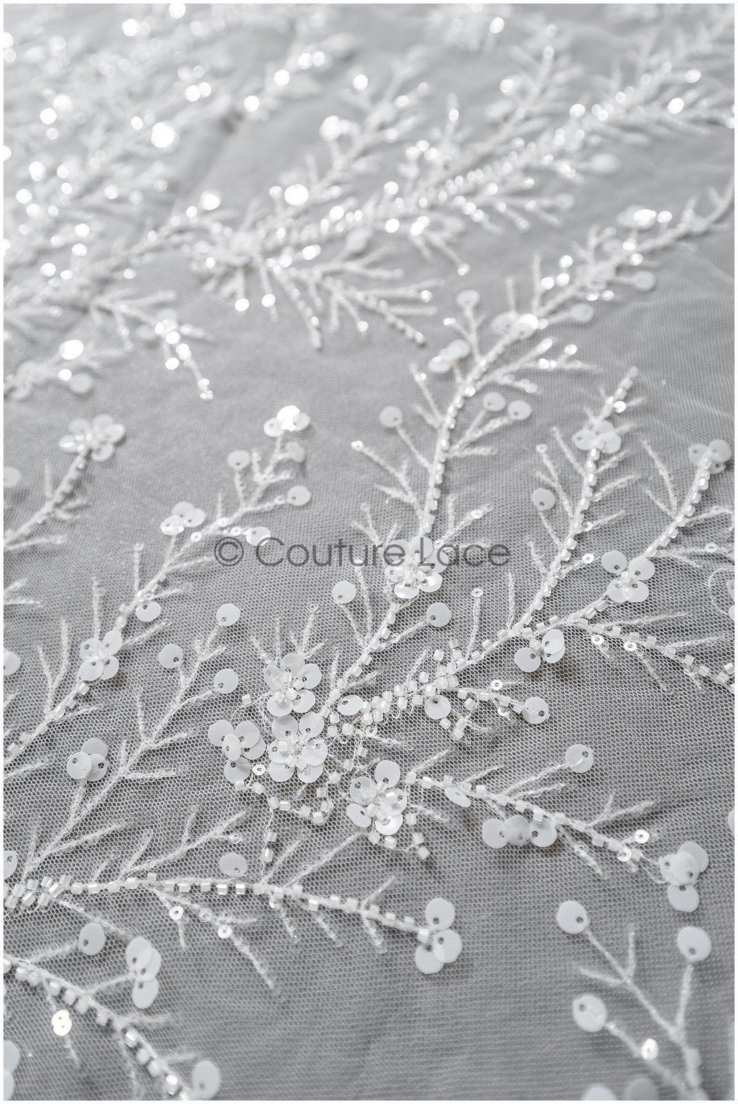 Perlen Spitzenstoff Off-White/ Couture Spitzenstoff/ Brautspitze/ Perlenspitze// L22-449