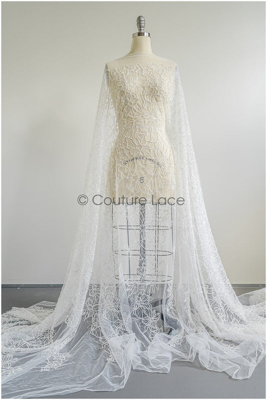 Perlen Spitzenstoff Off-White/ Couture Spitzenstoff mit Perlen & Pailletten/ Brautspitze mit Blumen// L22-454