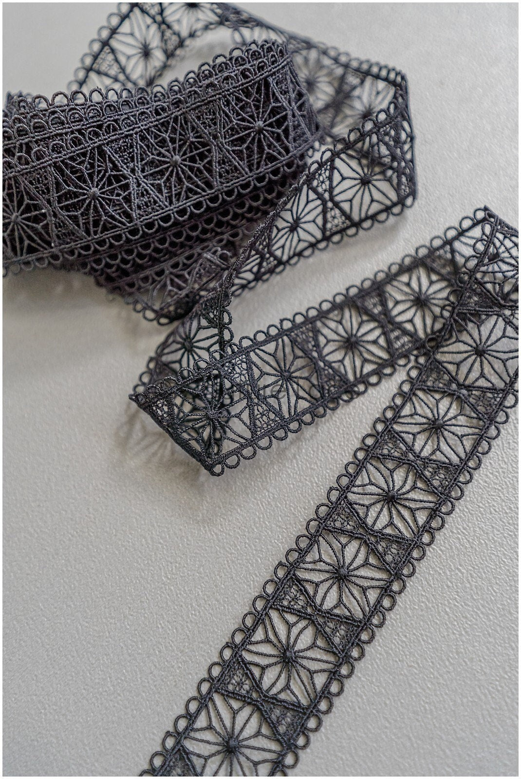 4yds Boho Crochet Lace Trim/ Black Lace Trim/ Bridal Guipure Lace Trim// T22-185