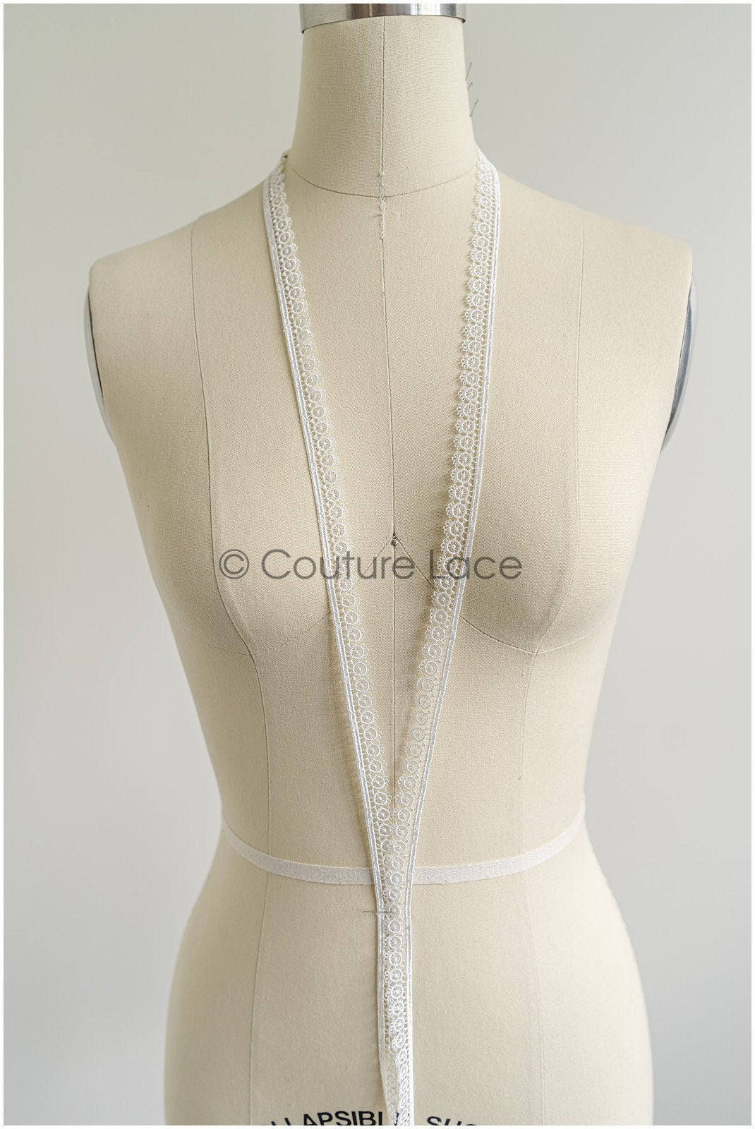 4yds Boho lace trim off-white/ romantic lace for wedding dresses/ guipure lace/ snowflake lace// T22-200