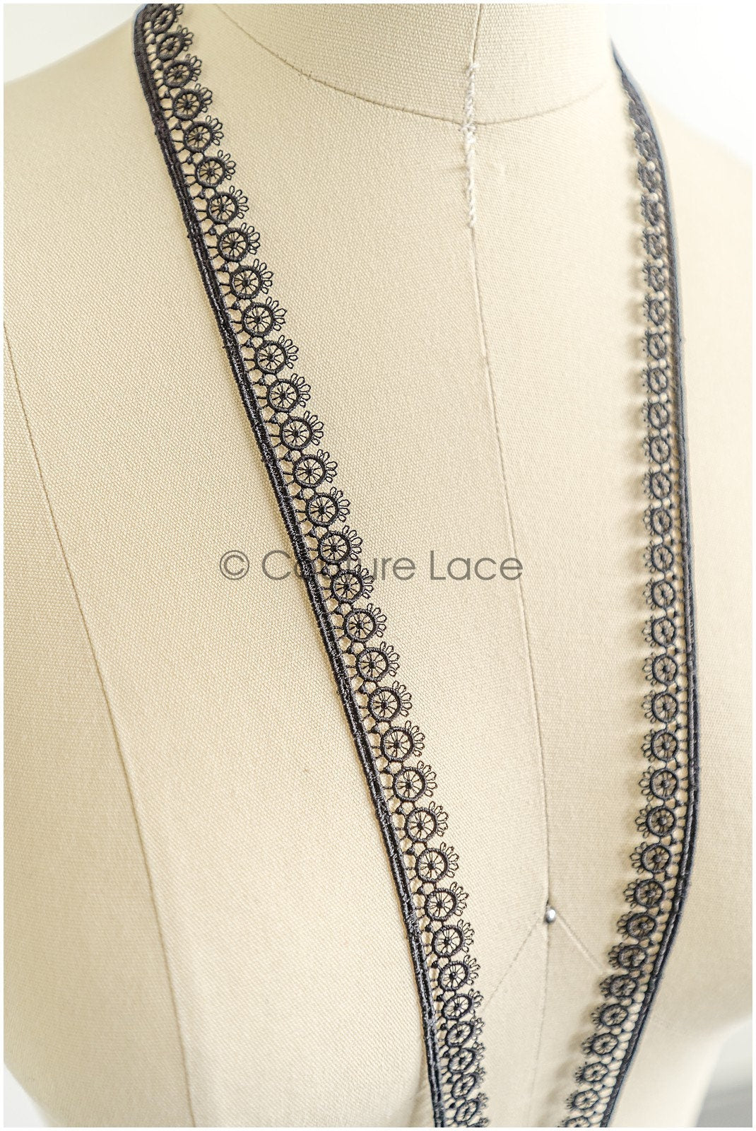 4yds Boho Lace Trim Black/ geometric lace trim / Guipure lace trim/ evening dress lace // T22-201