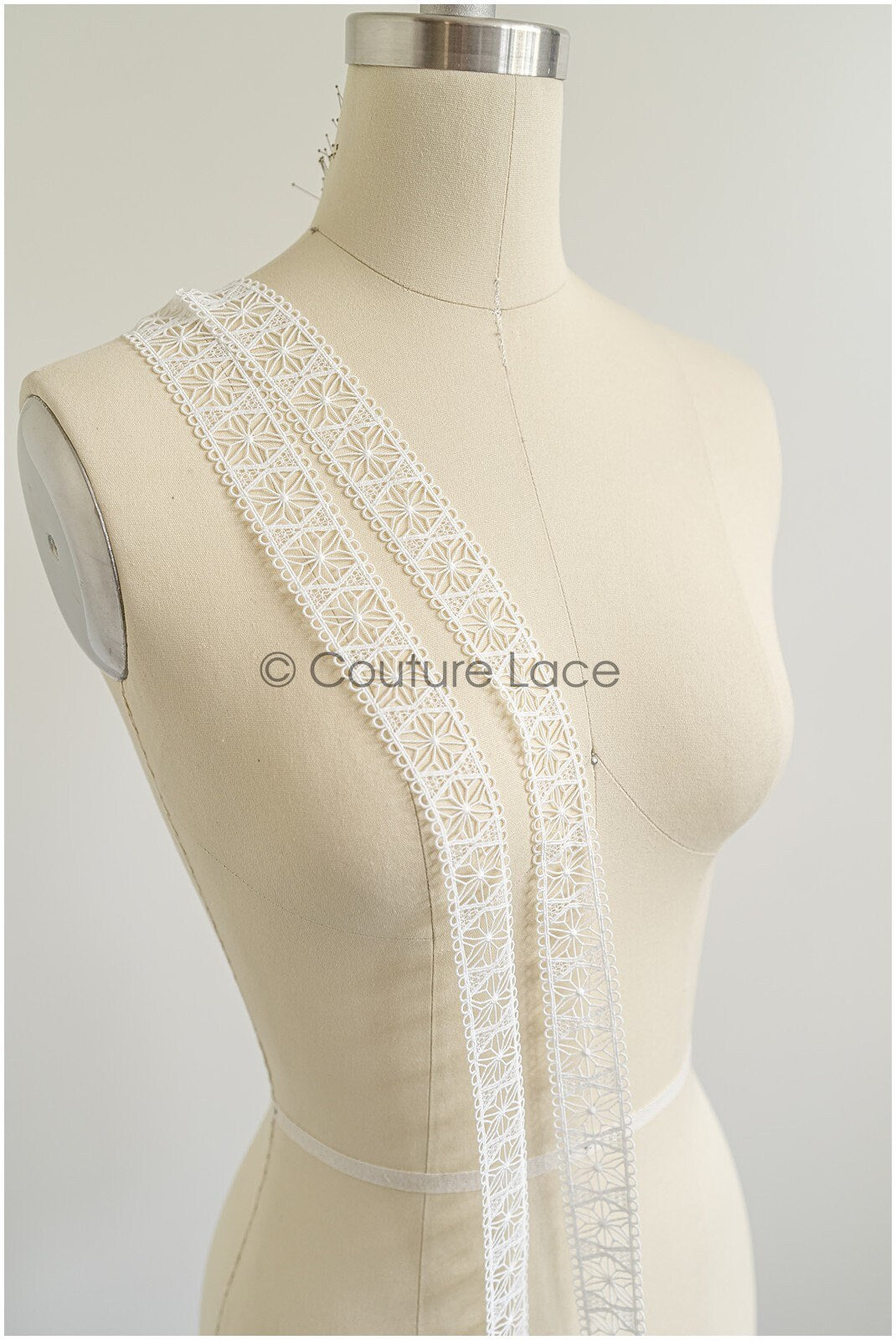 4yds Off-White Boho Lace Trim/ Crocheted Lace Trim/ Bridal Lace Trim/ Veil Lace Trim/ T22-204