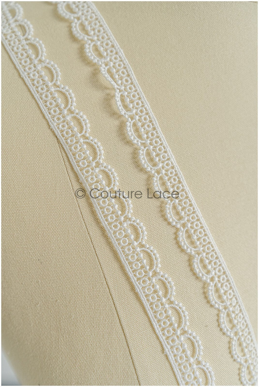 4yds Boho Lace Trim Off-White/ Lace Trim for Wedding Dresses/ Guipure Lace/ Dot Lace// T22-207