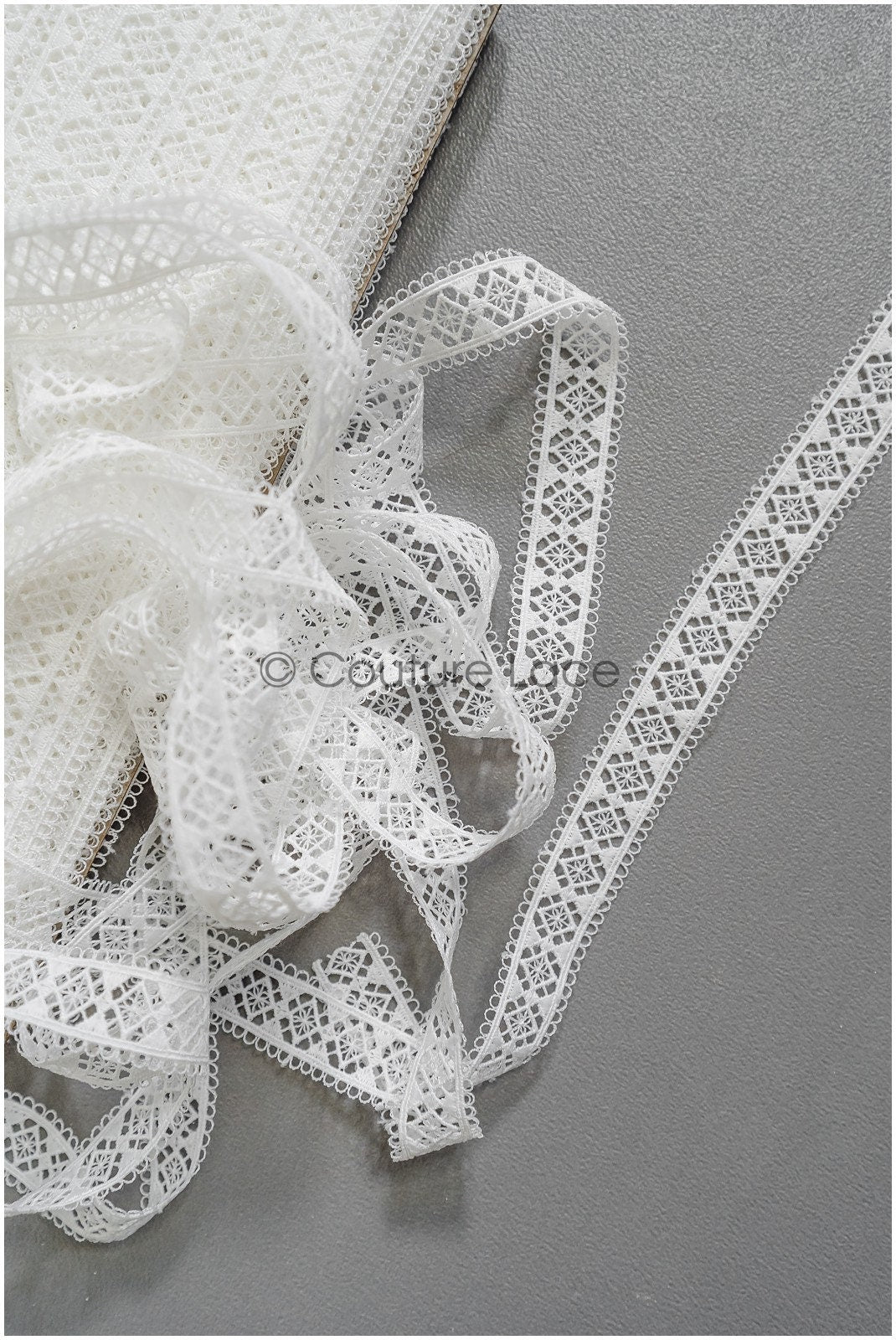 4yds Off-White Boho Lace Trim/ Crocheted Lace Trim/ Bridal Guipure Lace/ Dot Lace// T22-209