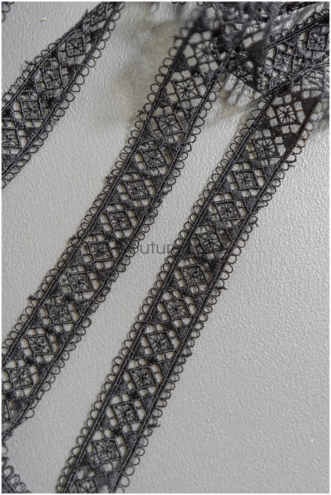 4yds Black Boho Lace Trim/ Lace Trim/ Bridal Guipure Lace Trim// T22-210