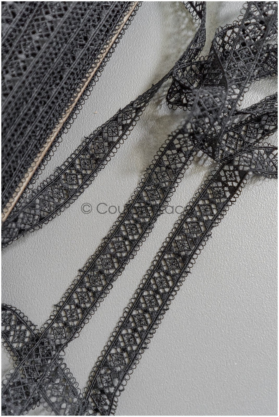 4yds Black Boho Lace Trim/ Lace Trim/ Bridal Guipure Lace Trim// T22-210