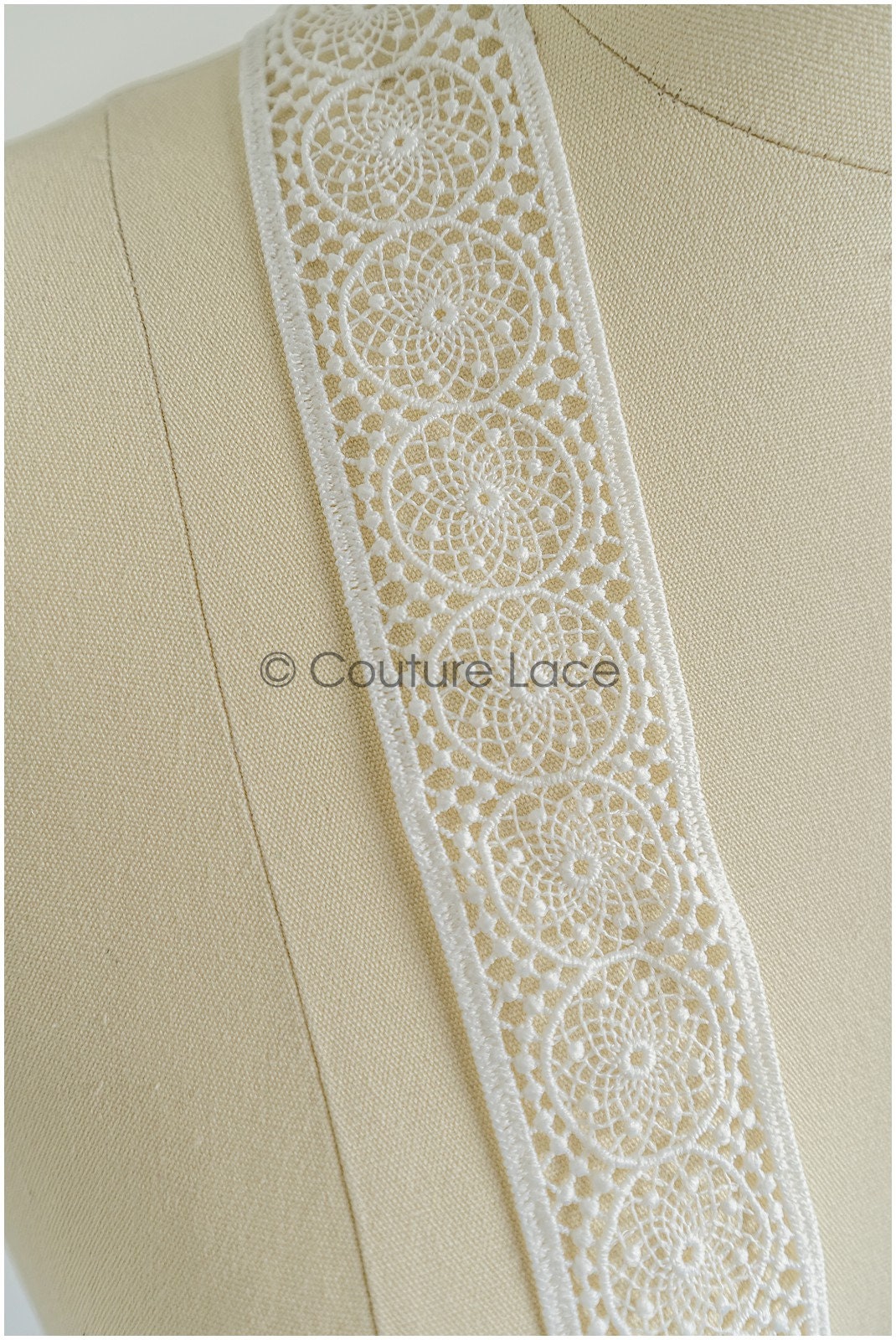 4yds Boho Lace Trim Off-White/ Bridal Lace Trim/ Crocheted Lace/ Lace Trim/ Dreamcatcher Lace Trim// T22-211